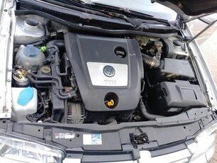 Sprzedam Volkswagen Bora 1,9 TDI