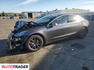 Tesla Model 3 benzyna 2020r. (VALLEJO)