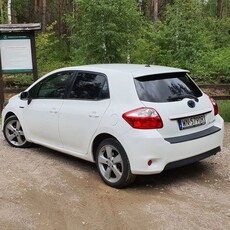 Toyota Auris 1.8 HSD Luna