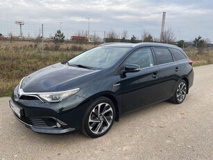 Toyota Auris Hybrid 135 Comfort