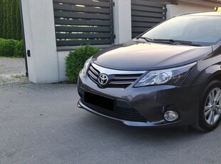 Toyota Avensis 2.0 D-4D Active