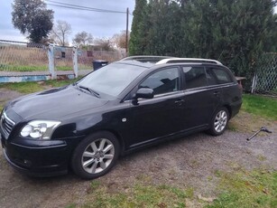 Toyota Avensis 2.0 D-4D Terra