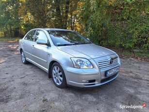 Toyota Avensis. Dobry stan. Zarejestrowana i ubezpieczona