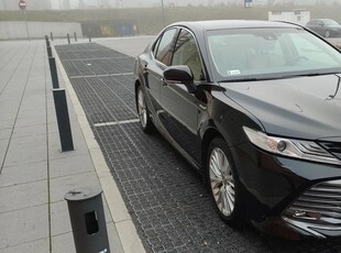 Toyota Camry 2.5 Hybrid Executive CVT