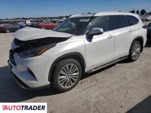 Toyota Highlander 2.0 benzyna 2023r. (SIKESTON)