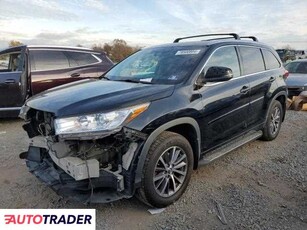 Toyota Highlander 3.0 benzyna 2018r. (HILLSBOROUGH)