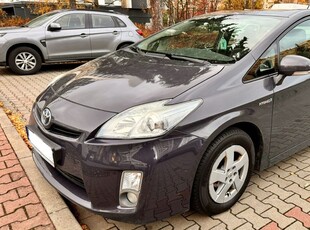 Toyota Prius 1.8 HSD Luna