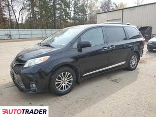 Toyota Sienna 3.0 benzyna 2020r. (HAM LAKE)