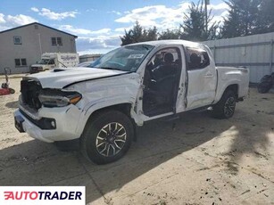 Toyota Tacoma 3.0 benzyna 2023r. (WINDSOR)