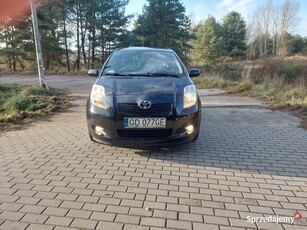 Toyota Yaris 1.3 benzyna klima w super stanie