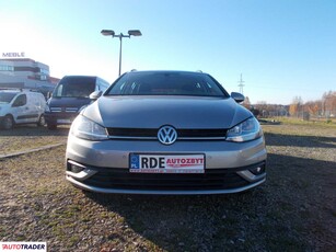 Volkswagen Golf 1.6 diesel 115 KM 2019r. (Dębica)