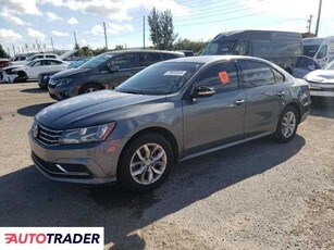 Volkswagen Passat 2.0 benzyna 2018r. (MIAMI)