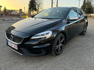 Volvo V40 D3 Drive-E R-Design Momentum