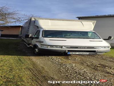 Iveco dali 3,0 175 km. z windą 1000 kg.udzwigu