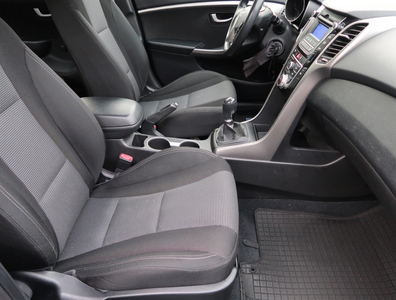 Hyundai i30 2013 1.4 CVVT 80172km ABS klimatyzacja manualna