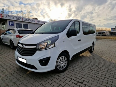 Opel Vivaro Opel Vivaro*9-Osobowy*2KompletyOpon*Navi*6biegów*HAK*Gwarancja! II (2014-)