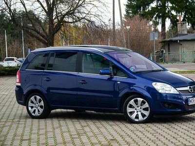 Opel Zafira 2.0 Turbo beznyna 200ps Xenon Skóra Alu PDC z Niemiec