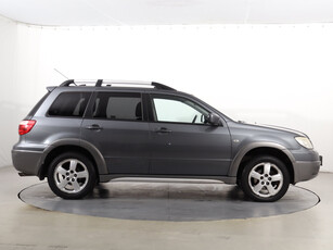 Mitsubishi Outlander 2004 2.4 241460km SUV