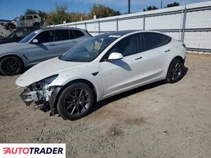 Tesla Model 3 benzyna 2022r. (SACRAMENTO)