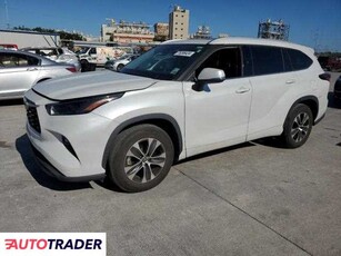 Toyota Highlander 3.0 benzyna 2022r. (NEW ORLEANS)