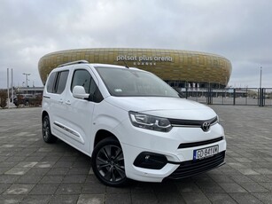 Toyota ProAce City Verso, Bezwypadkowy, Pierwszy w