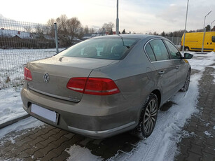 Volkswagen Passat 2014 2.0 TDI 212461km Sedan