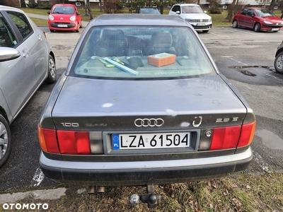 Audi Quattro 100 Avant 2.6