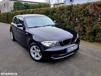 BMW Seria 1 118d Sport Line