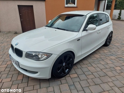 BMW Seria 1 118d Sport Line