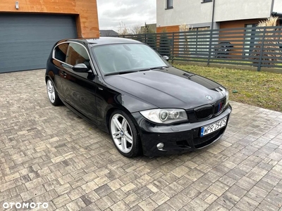 BMW Seria 1 123d DPF Edition Sport