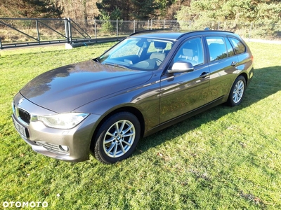 BMW Seria 3 318d DPF Touring