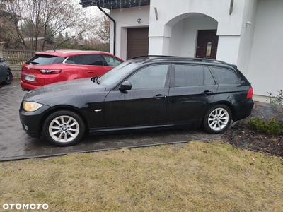 BMW Seria 3 318d DPF Touring