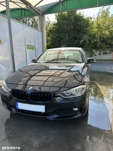 BMW Seria 3 318d