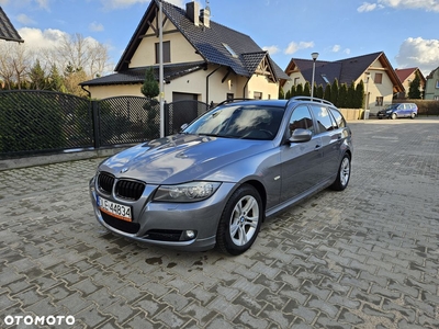 BMW Seria 3 318d