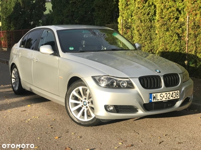 BMW Seria 3 318d