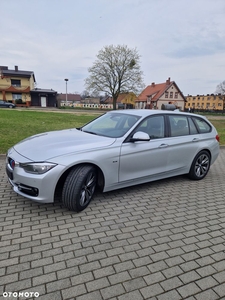 BMW Seria 3 318d Sport Line