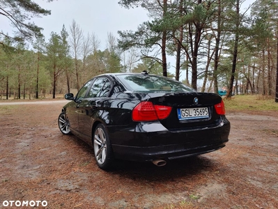 BMW Seria 3 318i