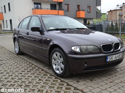 BMW Seria 3 318i