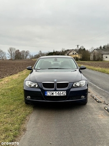 BMW Seria 3 318i