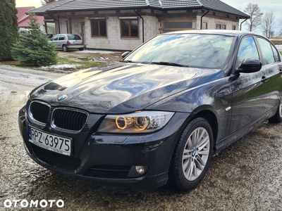 BMW Seria 3 318i