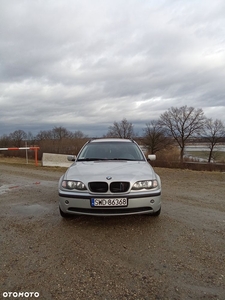 BMW Seria 3 318i