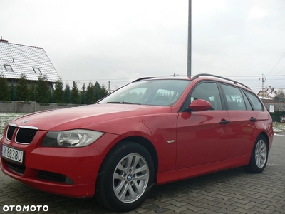 BMW Seria 3 318i