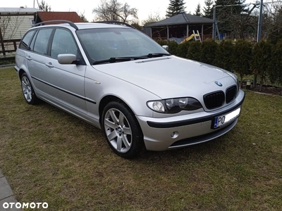 BMW Seria 3 318i