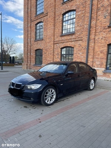 BMW Seria 3 318i