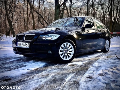 BMW Seria 3 318i