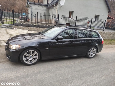 BMW Seria 3 318i Touring Edition Sport