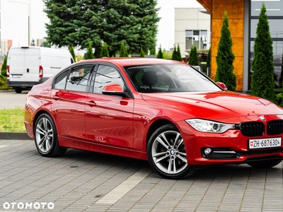 BMW Seria 3 320d Sport-Aut Sport Line