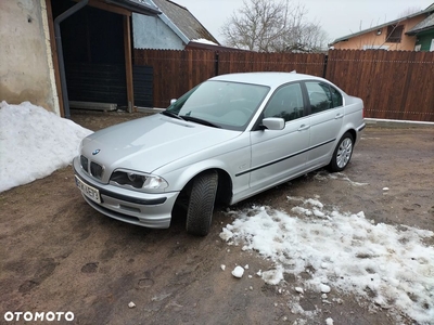 BMW Seria 3 320i