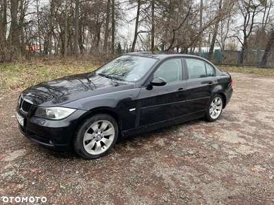 BMW Seria 3 320i