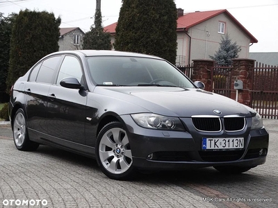 BMW Seria 3 320i